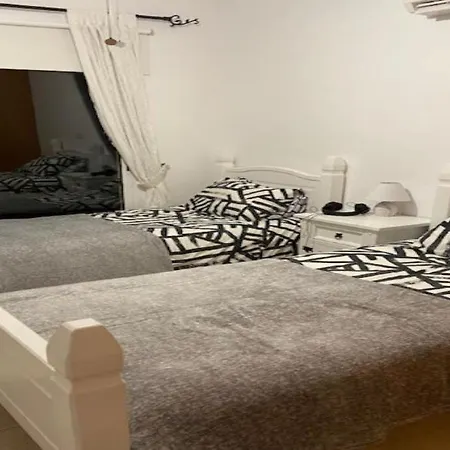 Kato In Universal Area Apartment Paphos